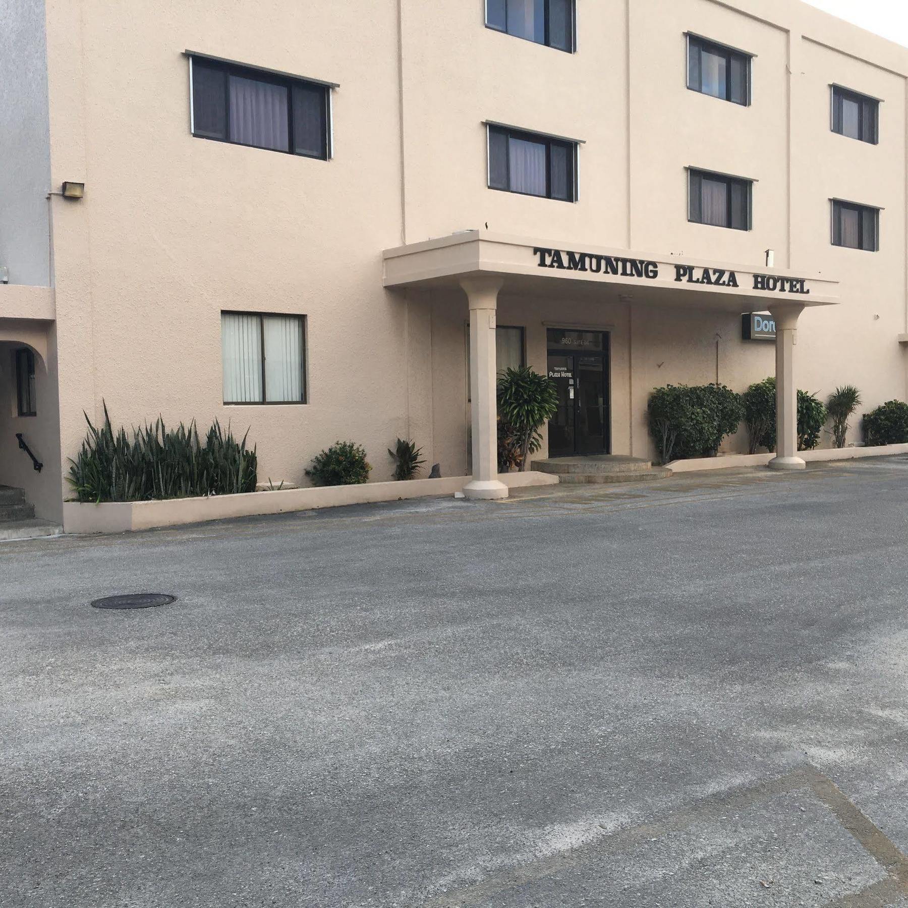 Tamuning Plaza Hotel Exterior photo